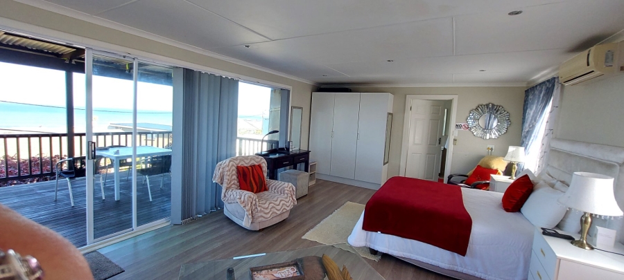 7 Bedroom Property for Sale in Gonubie Eastern Cape